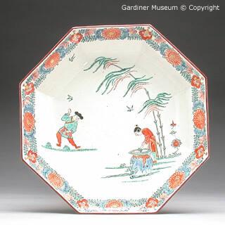 Octagonal dish with Kakiemon-type decoration