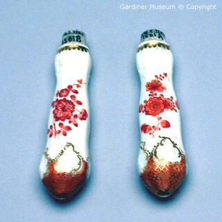 Pair of knife handles with Kakiemon-type flowers