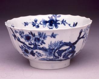 Quarter pint basin with "The Prunus Root" pattern