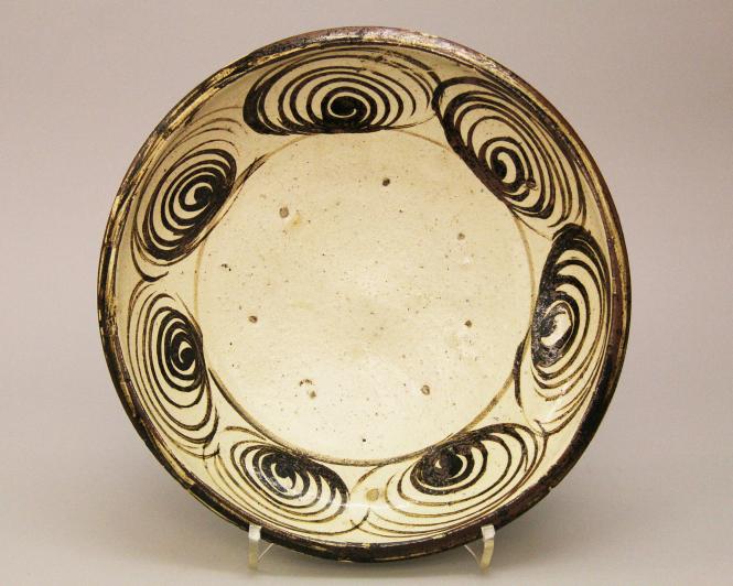 Horse Eye Plate